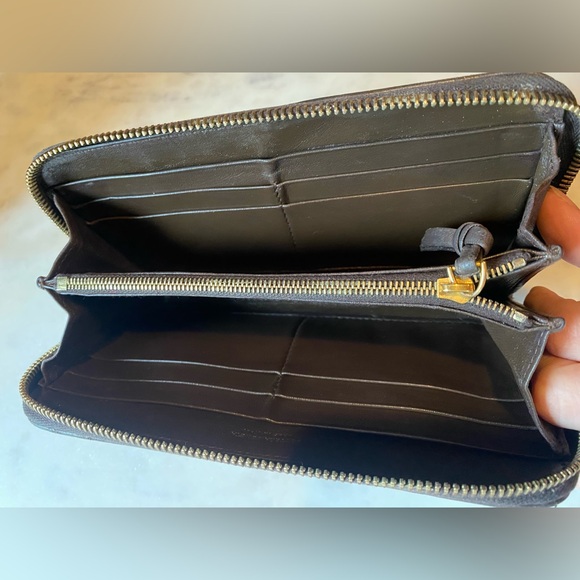 Bottega Veneta Interciato Wallet - Picture 3 of 11